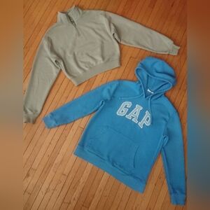 set of 2 GAP Hoodie and Olive Sweatshirt, size S